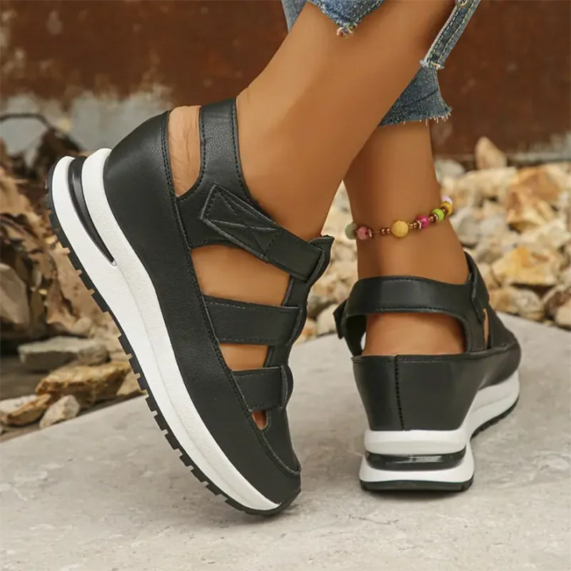 Women's Closed Toe Sneaker Sandals